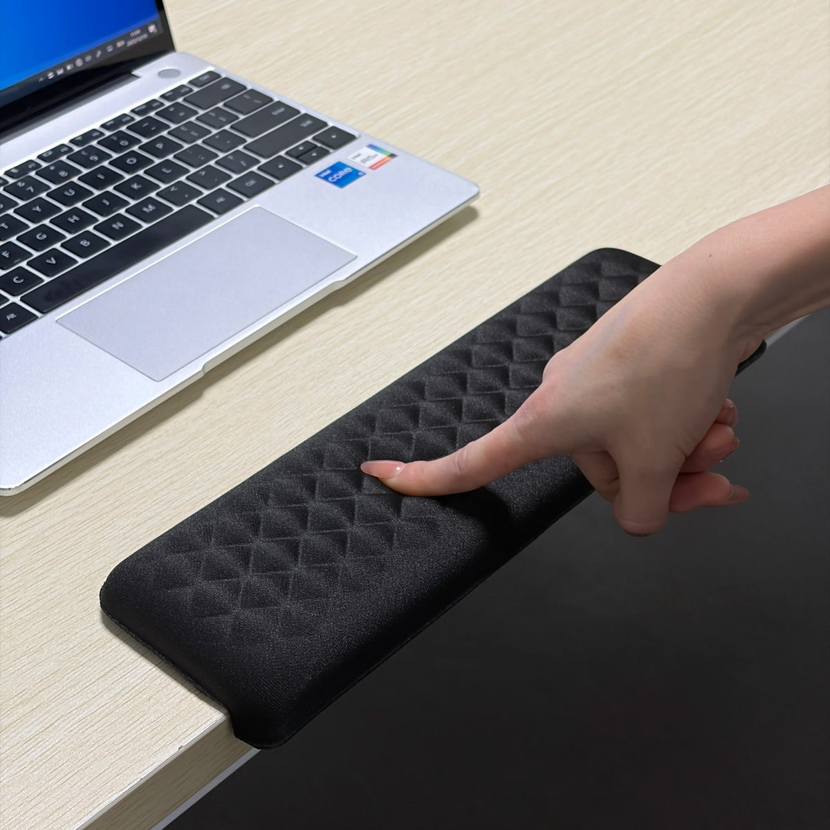 Memory Foam Desk Edge Rest